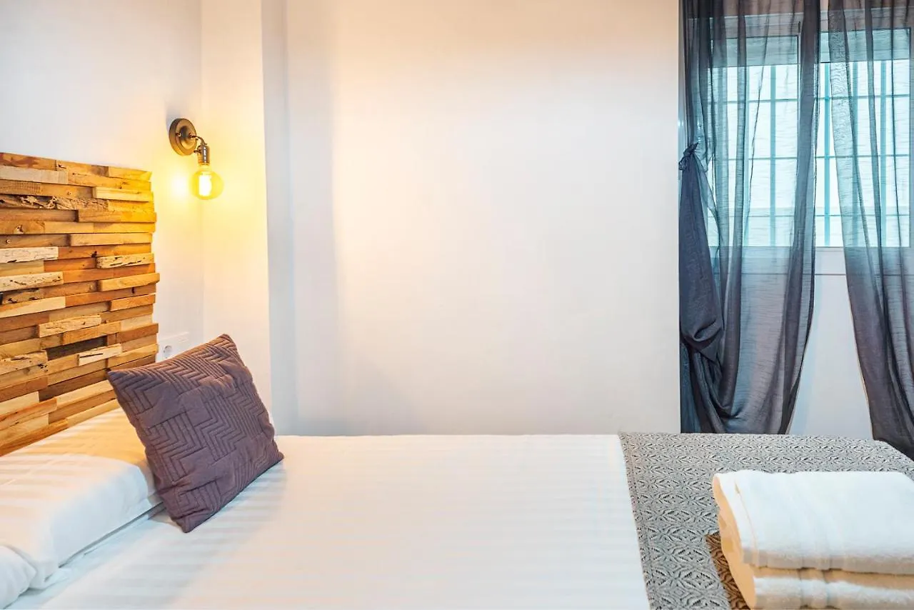 Alohamundi Molino Apartment Seville Spain